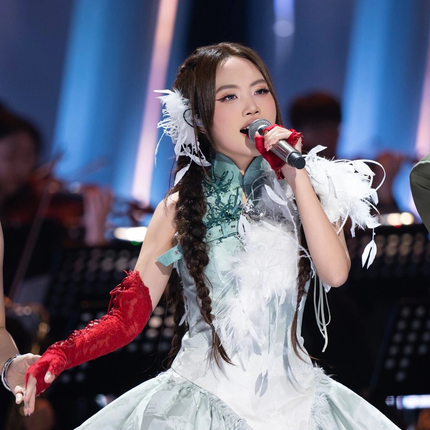 Phương Mỹ Chi trải lòng về những lời miệt thị ngoại hình trong quá khứ