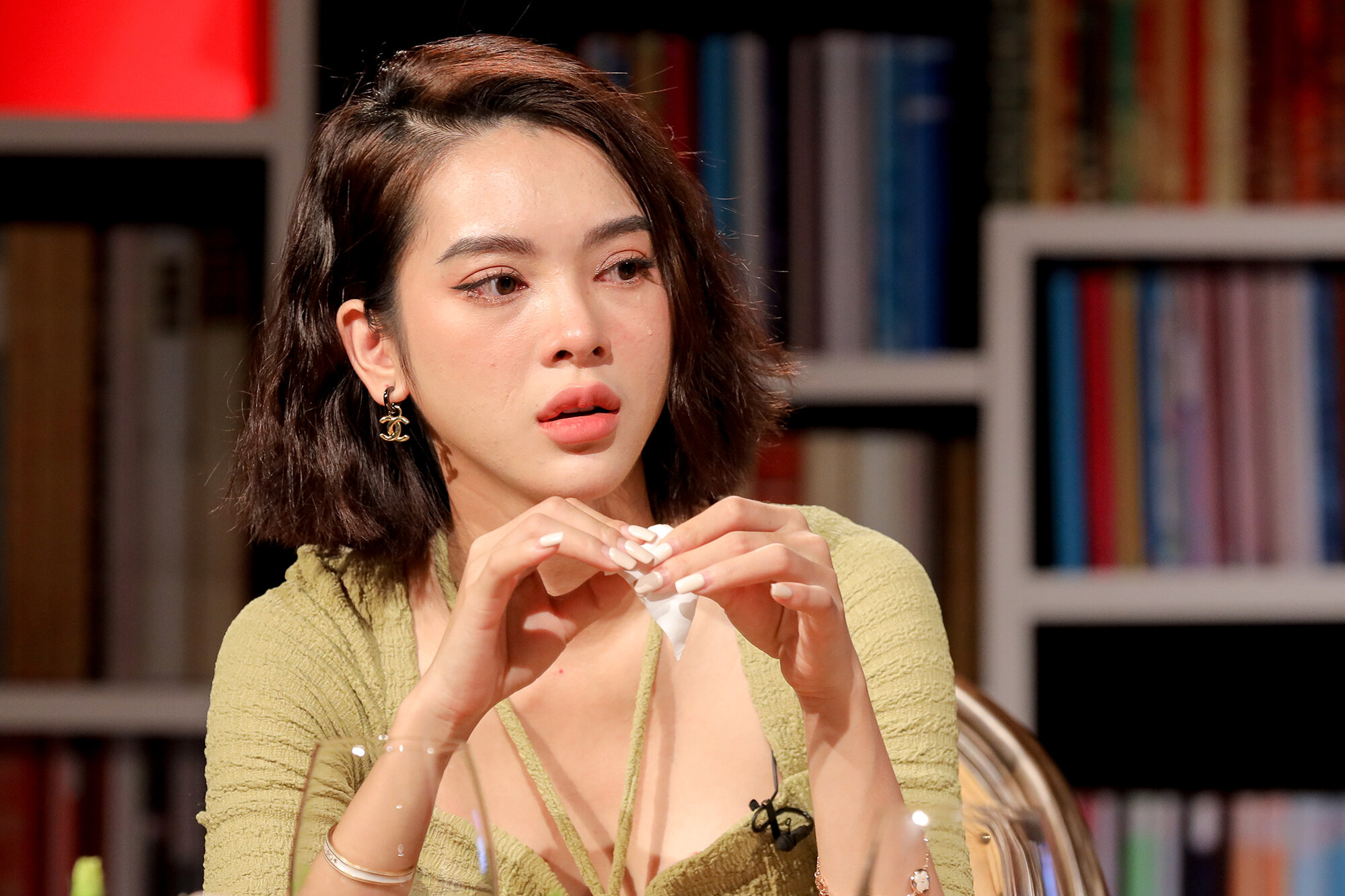 Diễn viên Quỳnh Lương bị tấn công giữa thai kỳ, sức khỏe và tinh thần đáng báo động!