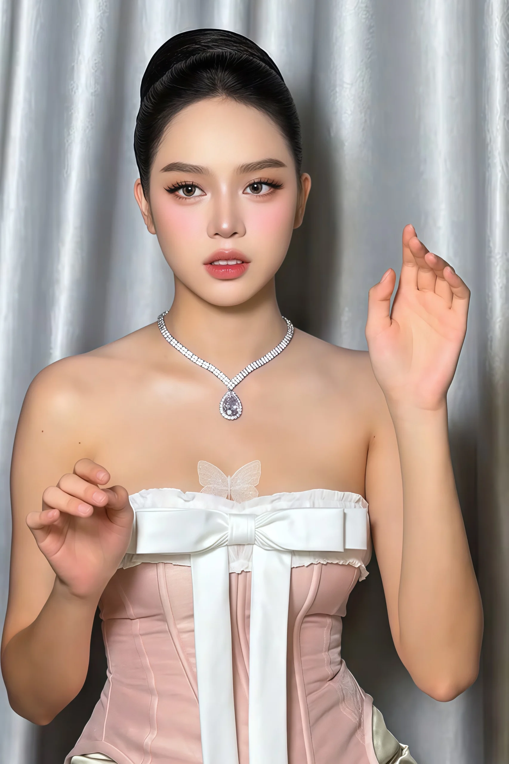 Thanh Thủy hóa búp bê "gây bão" TikTok - Ongkinh
