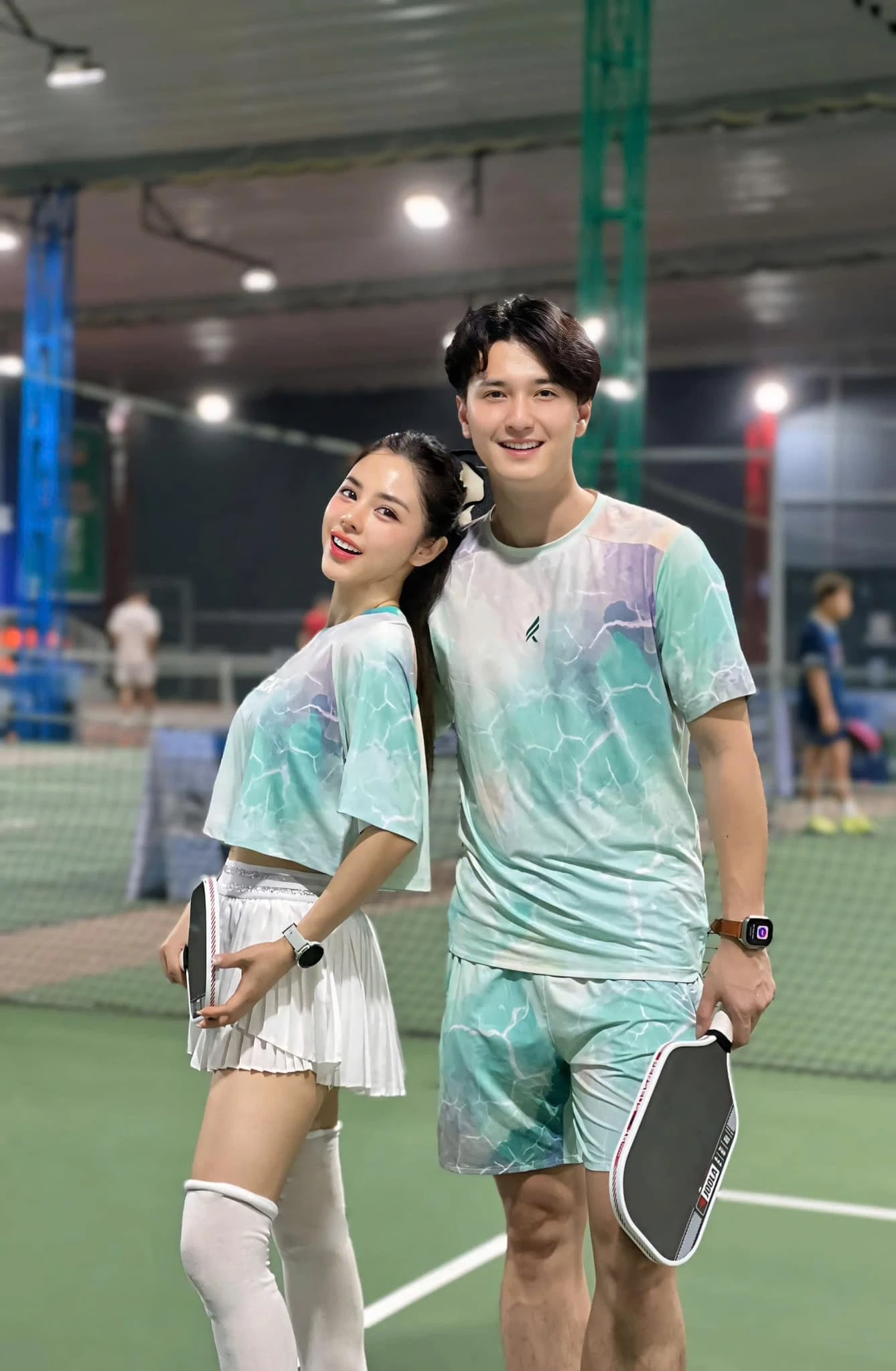Vợ Huỳnh Anh bị gọi điện đe dọa đòi nợ