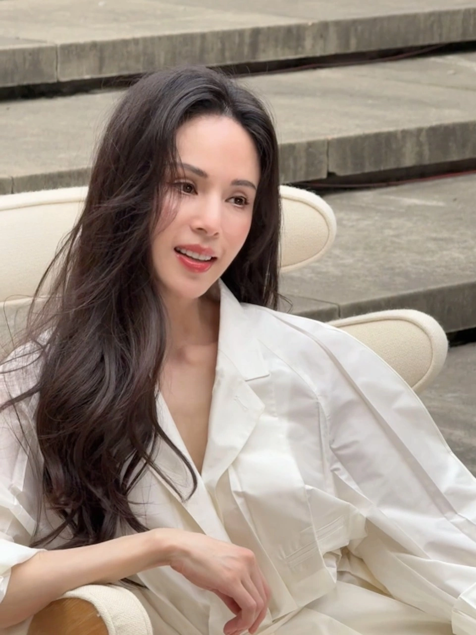 Lý Nhược Đồng gây sốc khi tái hiện ảnh 35 năm trước - Ongkinh