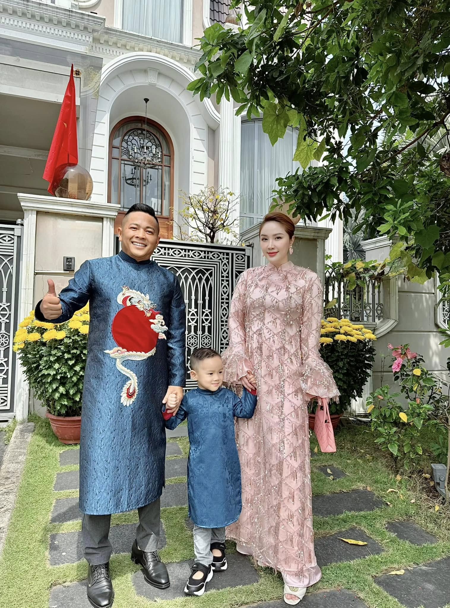 Bảo Thy: Từ "công chúa bong bóng" đến bà hoàng U40 - Ongkinh