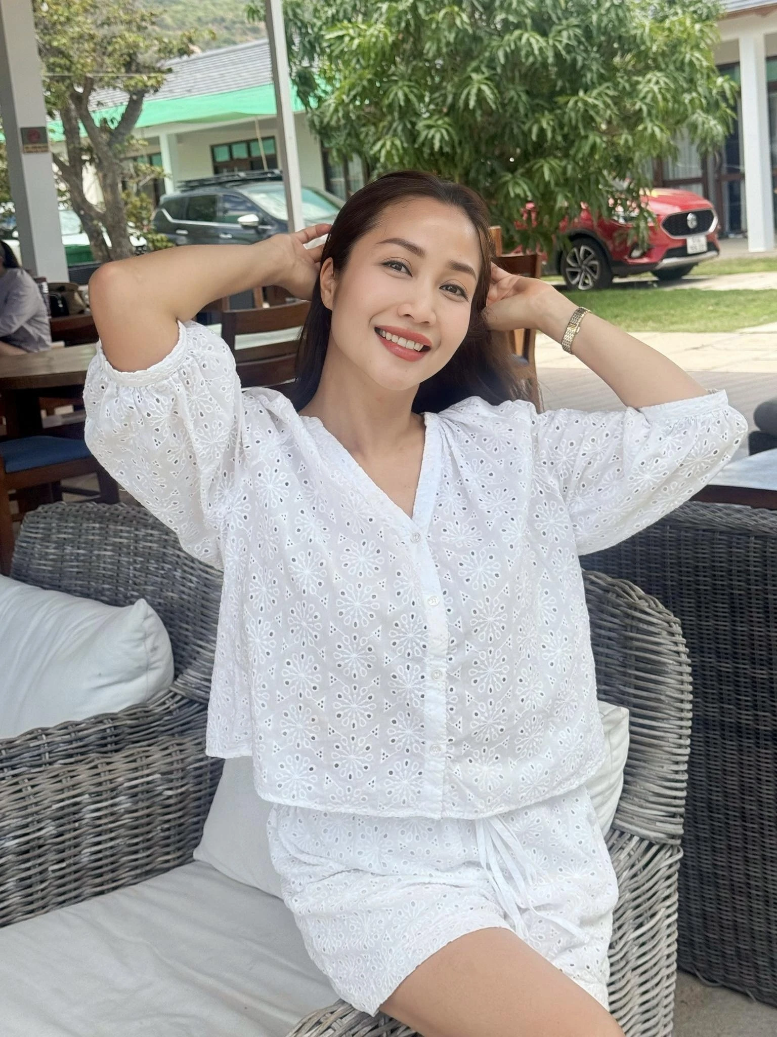 Ốc Thanh Vân "mỏ hỗn" đáp trả bình luận "câu like rẻ tiền" - Ongkinh