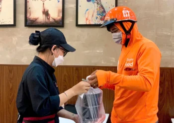 Công ty văn phòng phẩm bị 'vạ lây' sau tranh cãi giữa khách hàng và shipper-ongkinh