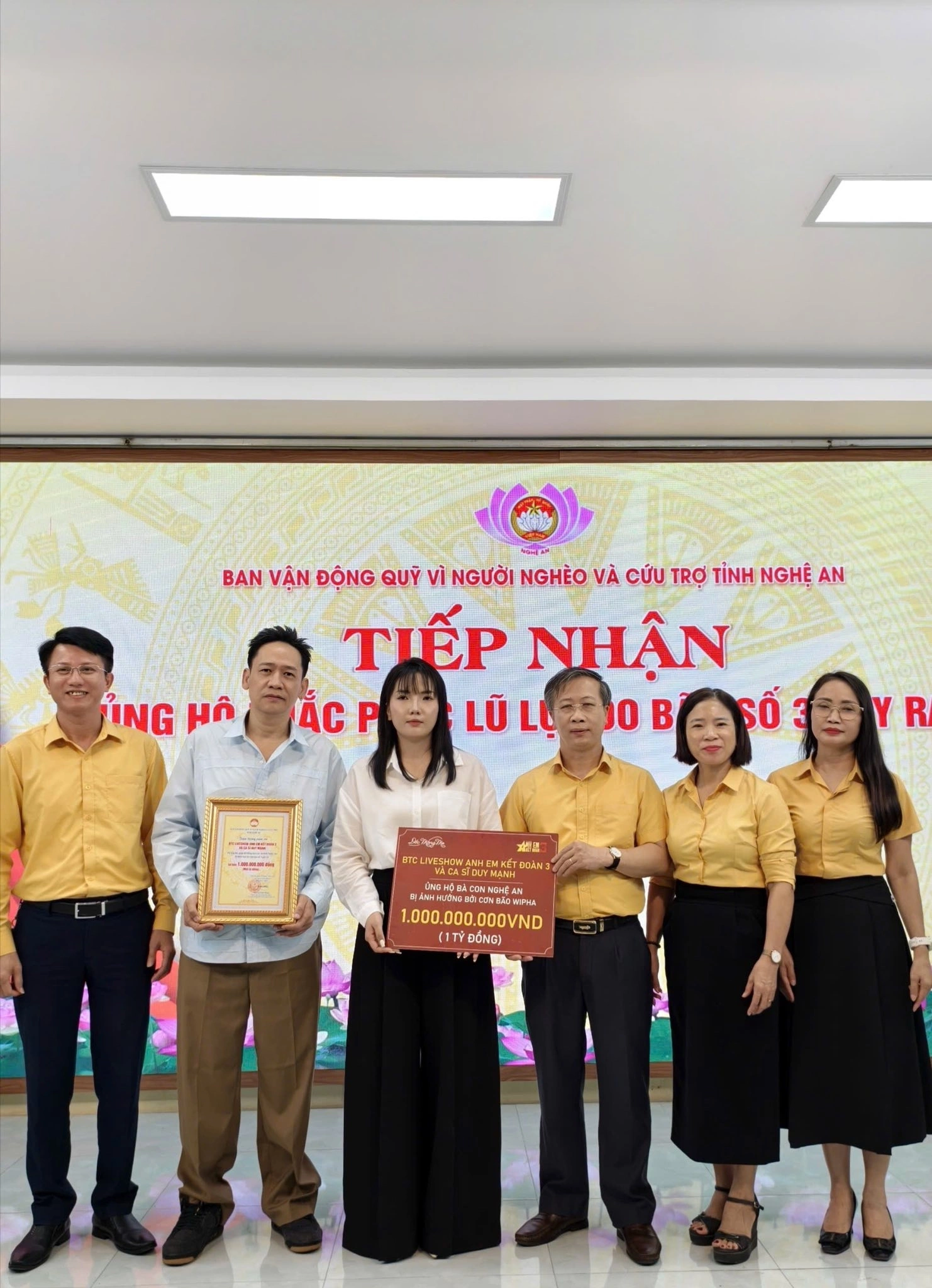 Duy Mạnh và liveshow thiện nguyện hướng về bà con Nghệ An, Sơn La - Ongkinh