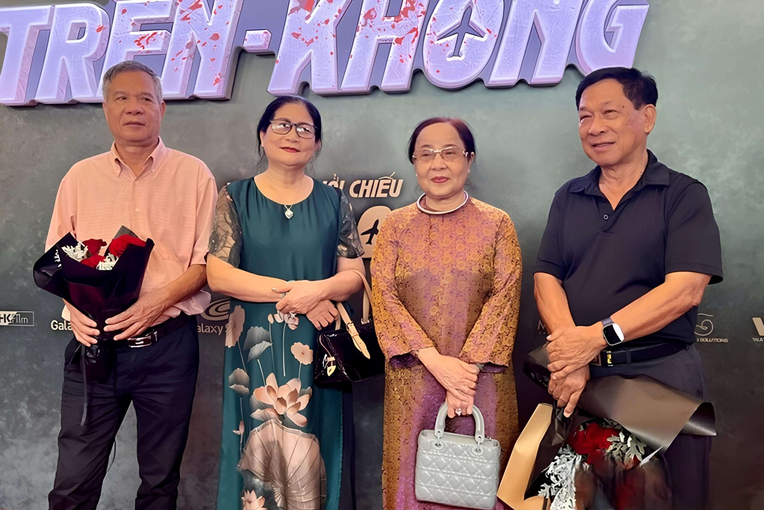 Chiều cao 1m55, Kaity Nguyễn "gây bão" khi hóa thân thành tiếp viên hàng không - Ongkinh.vn