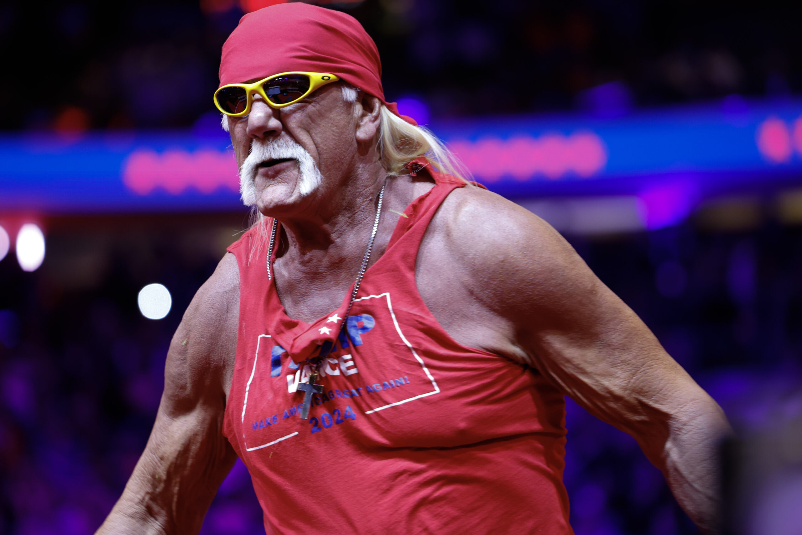 Con gái Hulk Hogan nghi ngờ về cái chết của cha-ongkinh