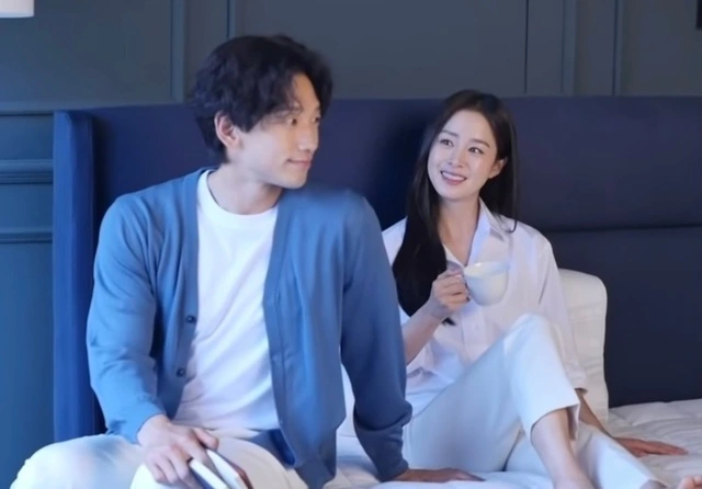 Kim Tae Hee gây phản ứng trái chiều trong lần xuất hiện mới nhất