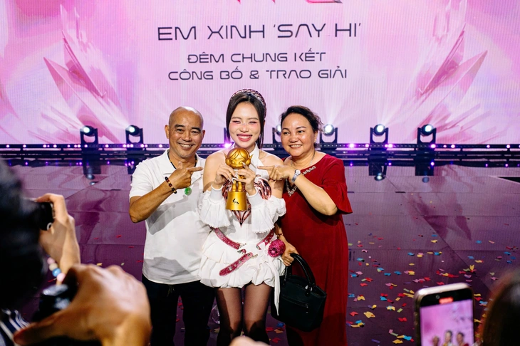 Phương Mỹ Chi đăng quang quá xứng đáng
