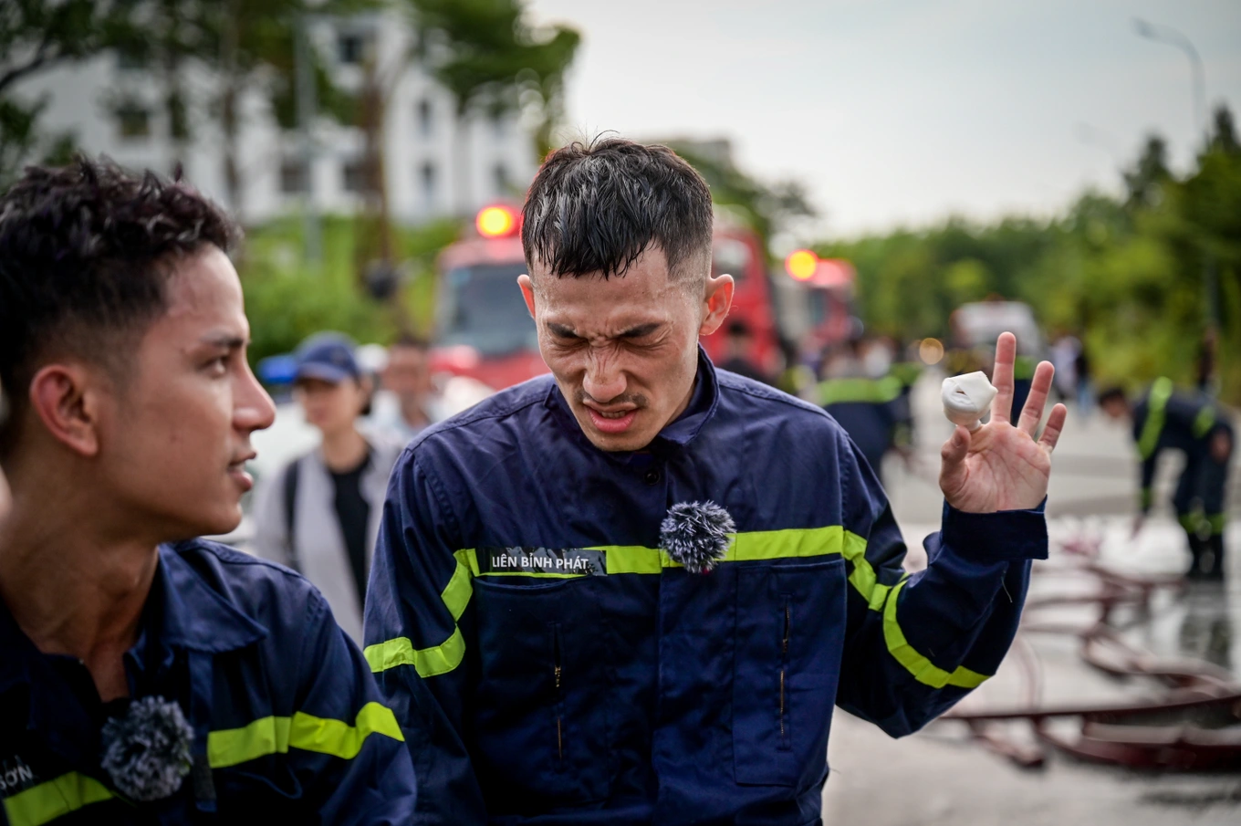 Liên Bỉnh Phát chấn thương, khâu 2 mũi ở Chiến sĩ quả cảm