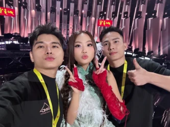 Chuyên gia trang điểm kể chuyện hậu trường của Phương Mỹ Chi ở "Sing! Asia"