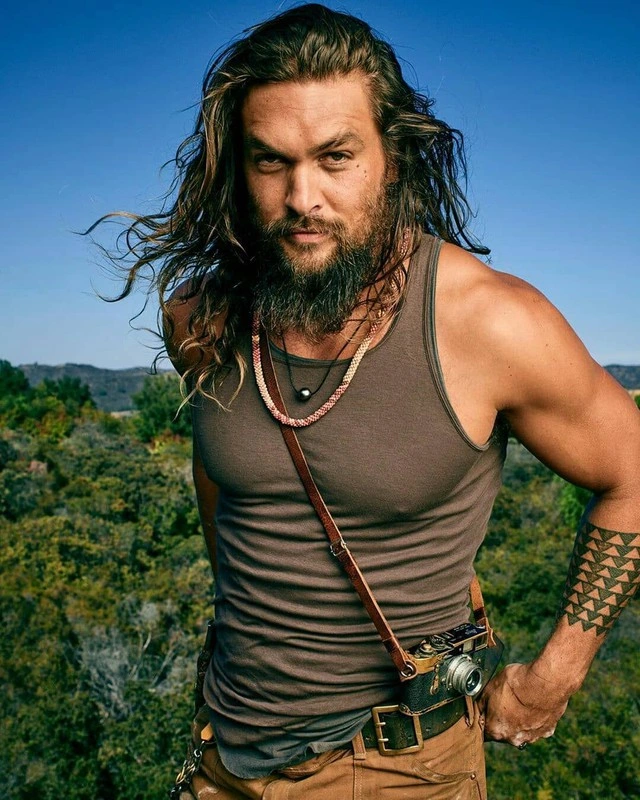 Diện mạo khác lạ của 'Aquaman' Jason Momoa