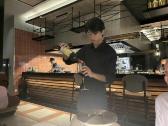 Subeo hiện tại: Gần 1m80 trổ mã cực phẩm, thực tập ở tập đoàn Cường Đô La