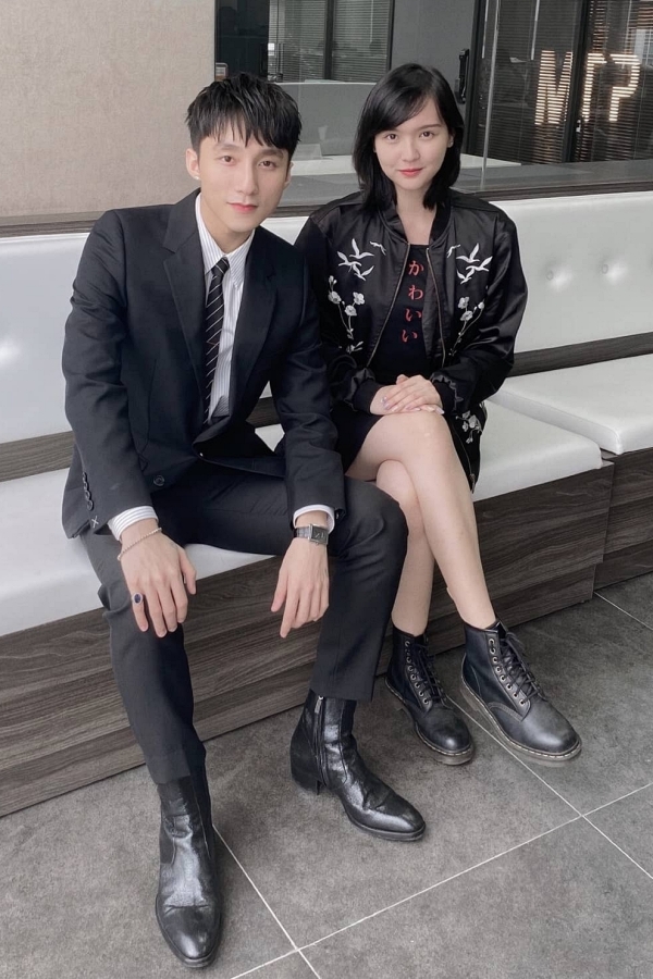 "Bộ tiểu thuyết tình ái" hot nhất hiện tại của Sơn Tùng MTP và nàng thơ