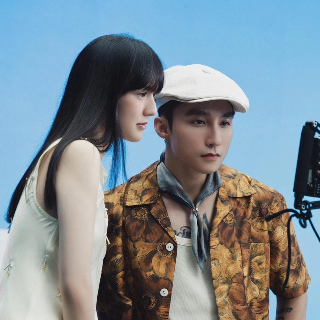 "Bộ tiểu thuyết tình ái" hot nhất hiện tại của Sơn Tùng MTP và nàng thơ