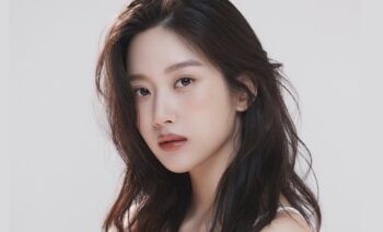 Không cách nào dìm được Moon Ga Young