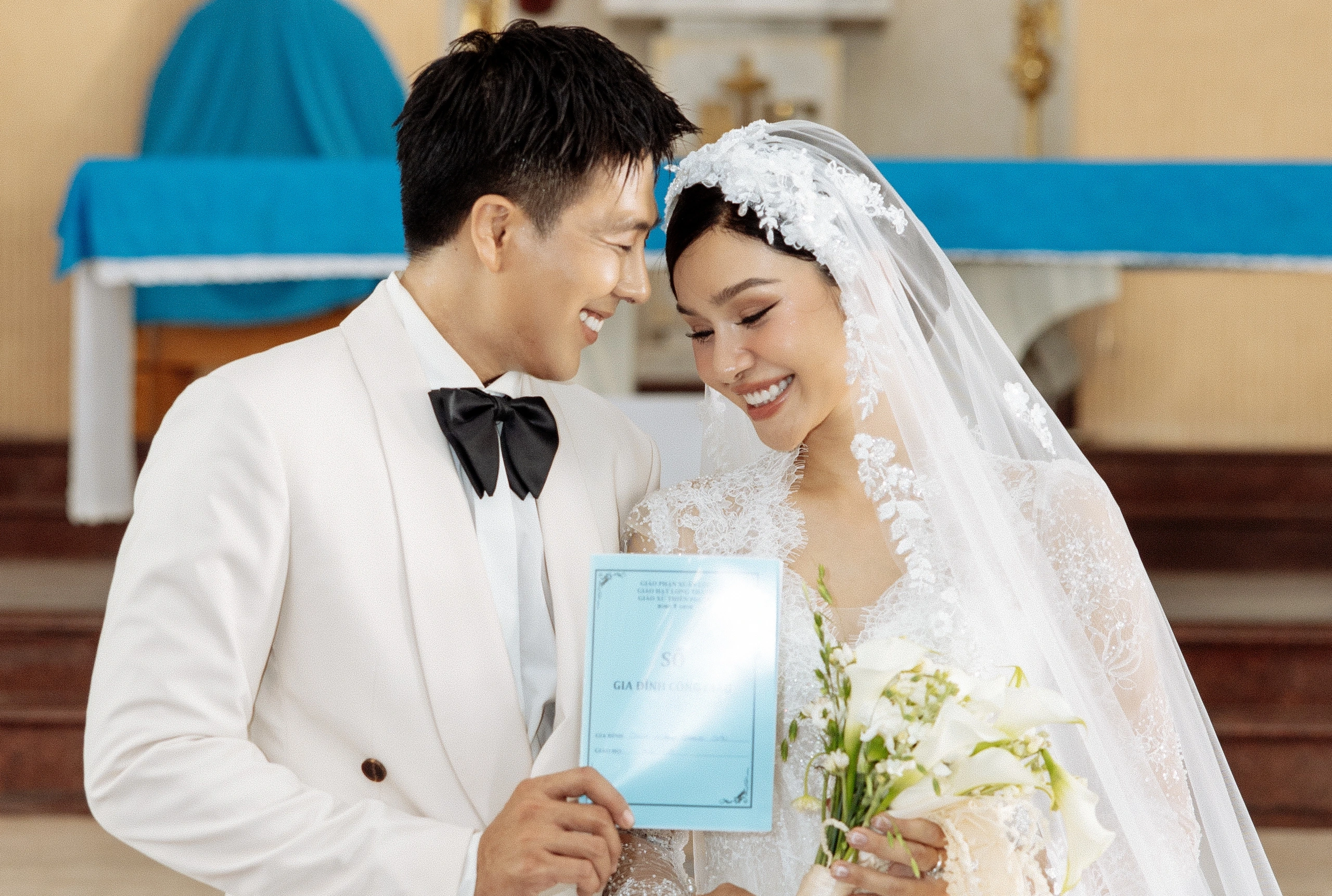 Người mẫu Lê Thu Trang lên xe hoa