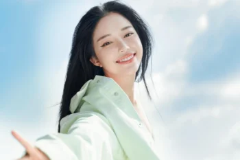 Linh Ngọc Đàm "gây bão" mạng xã hội - Ongkinh