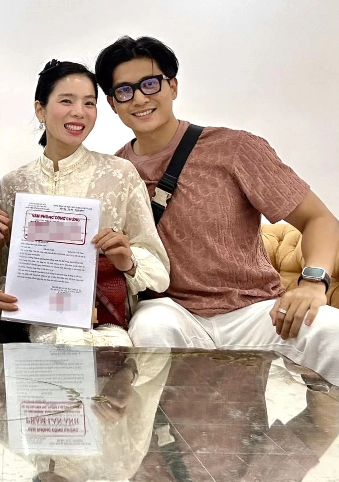 Lệ Quyên bị tình trẻ lừa gạt, mất căn biệt thự trăm tỷ
