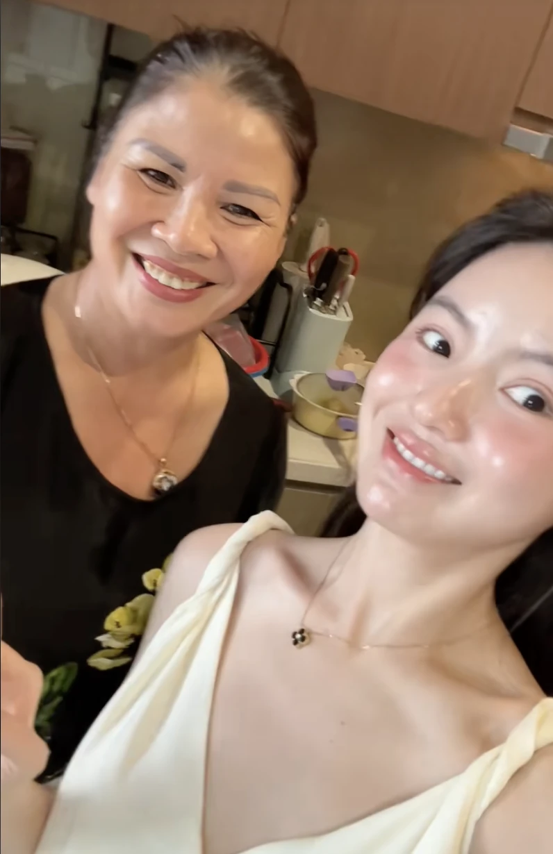 Chu Thanh Huyền bị ném đá chỉ vì lái xế hộp về quê
