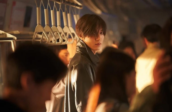 'Toàn trí độc giả' của Lee Min Ho bị ném đá vì phá nát nguyên tác