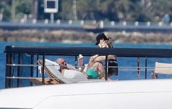 David Beckham bị trợ lý cũ khơi lại scandal ngoại tình