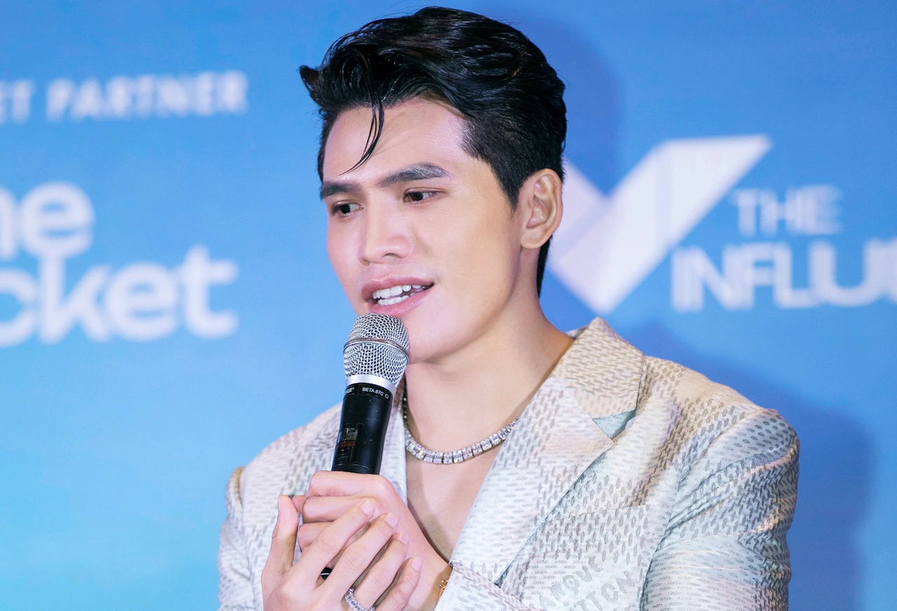 Quốc Thiên mạo hiểm tổ chức concert 10.000 khán giả - Ongkinh