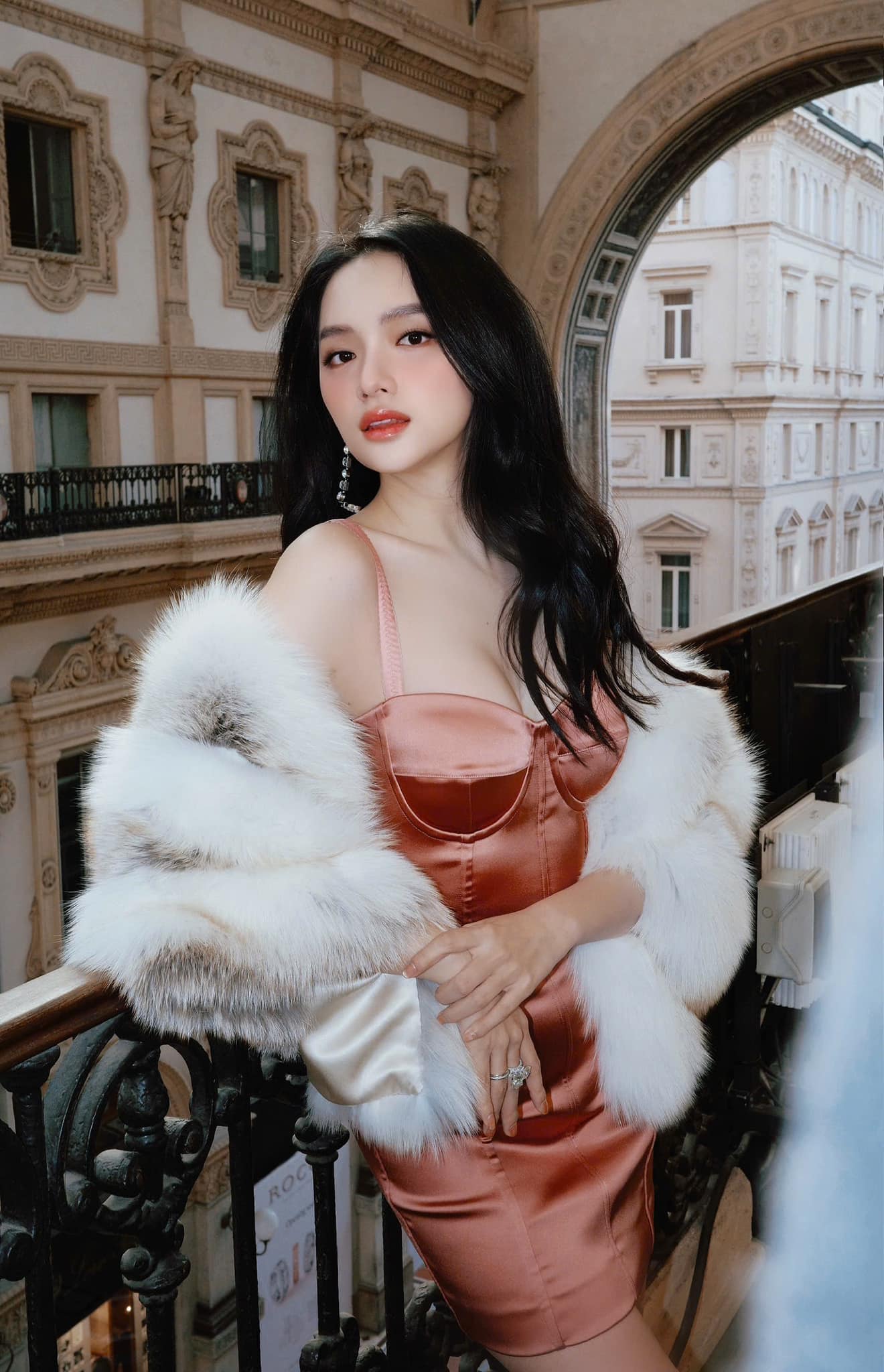 Hương Giang gây tranh cãi khi được chọn thi Miss Universe - Ongkinh