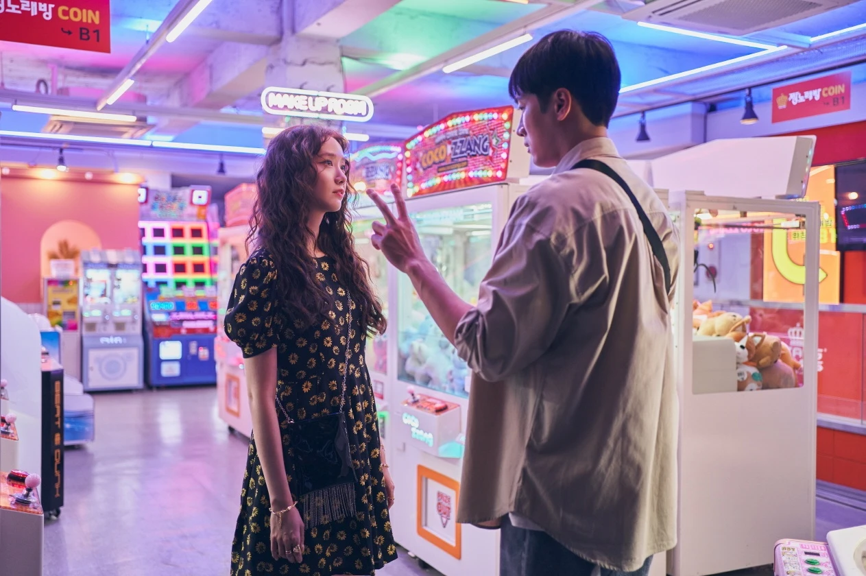 YoonA "lột xác" với vai diễn hai mặt: Tái xuất màn ảnh rộng với "Em xinh tinh quái" - Ongkinh