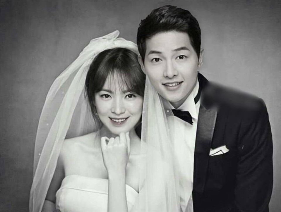 Song Joong Ki tái xuất phim mới nhưng lại gây tranh cãi vì chi tiết này - Ongkinh