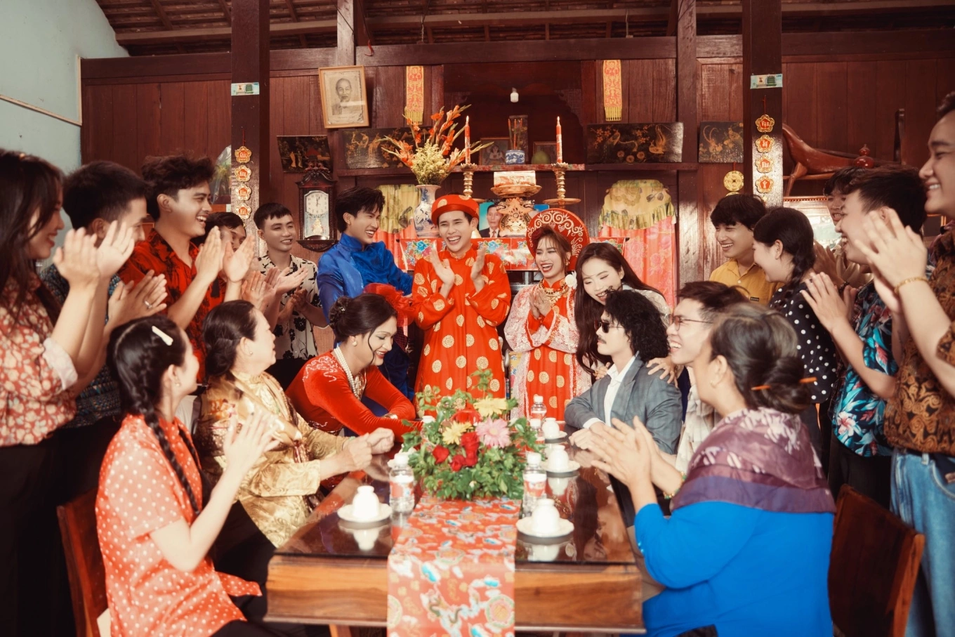 Phương Mỹ Chi kết hợp rapper Tiêu Minh Phụng