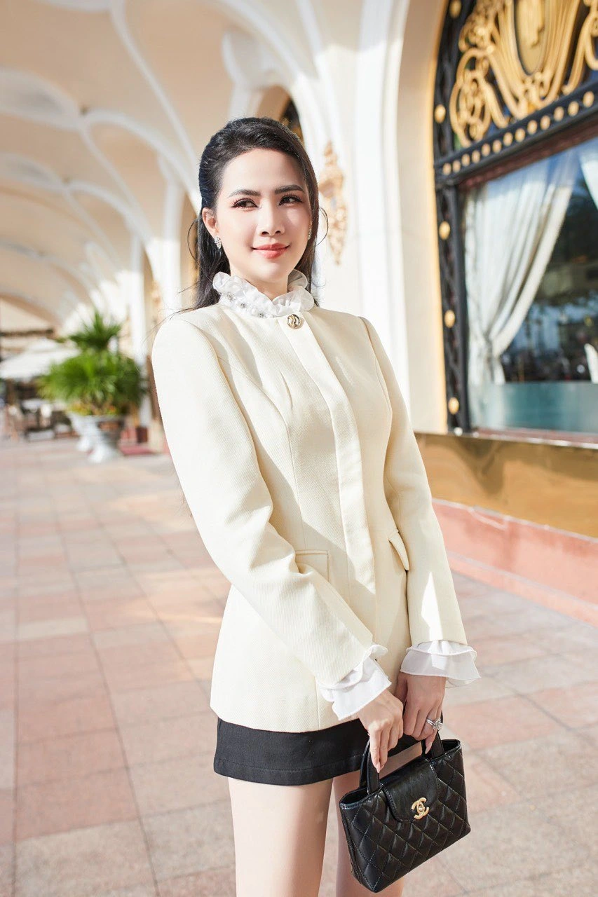 Hoa hậu Phan Thị Mơ hỗ trợ các em nhỏ khó khăn vì lý do đặc biệt