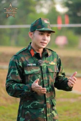Thêm một nghệ sĩ chia tay 'Sao nhập ngũ'