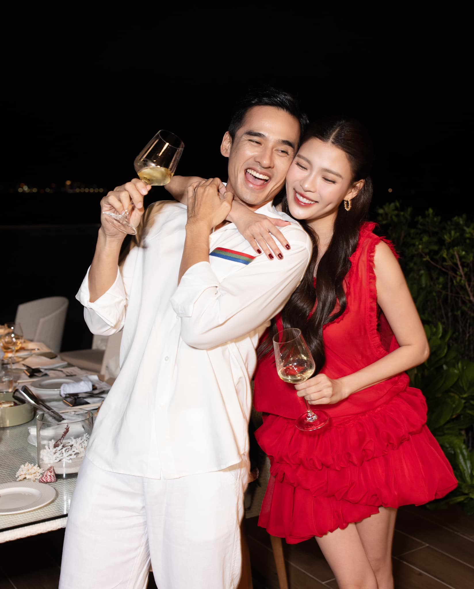 Lương Thế Thành nói đúng 6 chữ khi vợ Thúy Diễm bị lan truyền clip quay lén hôn sao nam kém tuổi