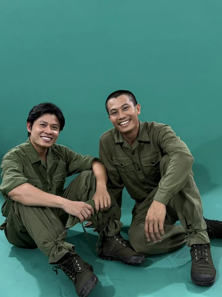Nguyễn Văn Chung viết nhạc phim 'Mưa đỏ' không hướng tới view hay thứ hạng