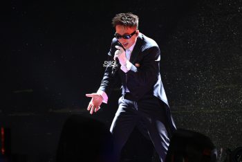 Sơn Tùng M-TP khiến netizen dậy sóng với intro rap: "Flop quá thì ghi tên anh vào"