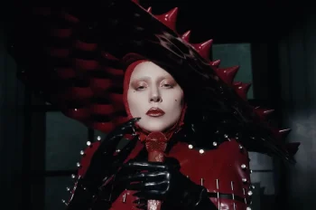Lady Gaga đột ngột hủy show -ongkinh