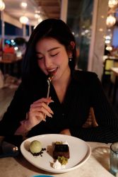 Á hậu Huyền My được fan Trung so sánh với Lưu Diệc Phi