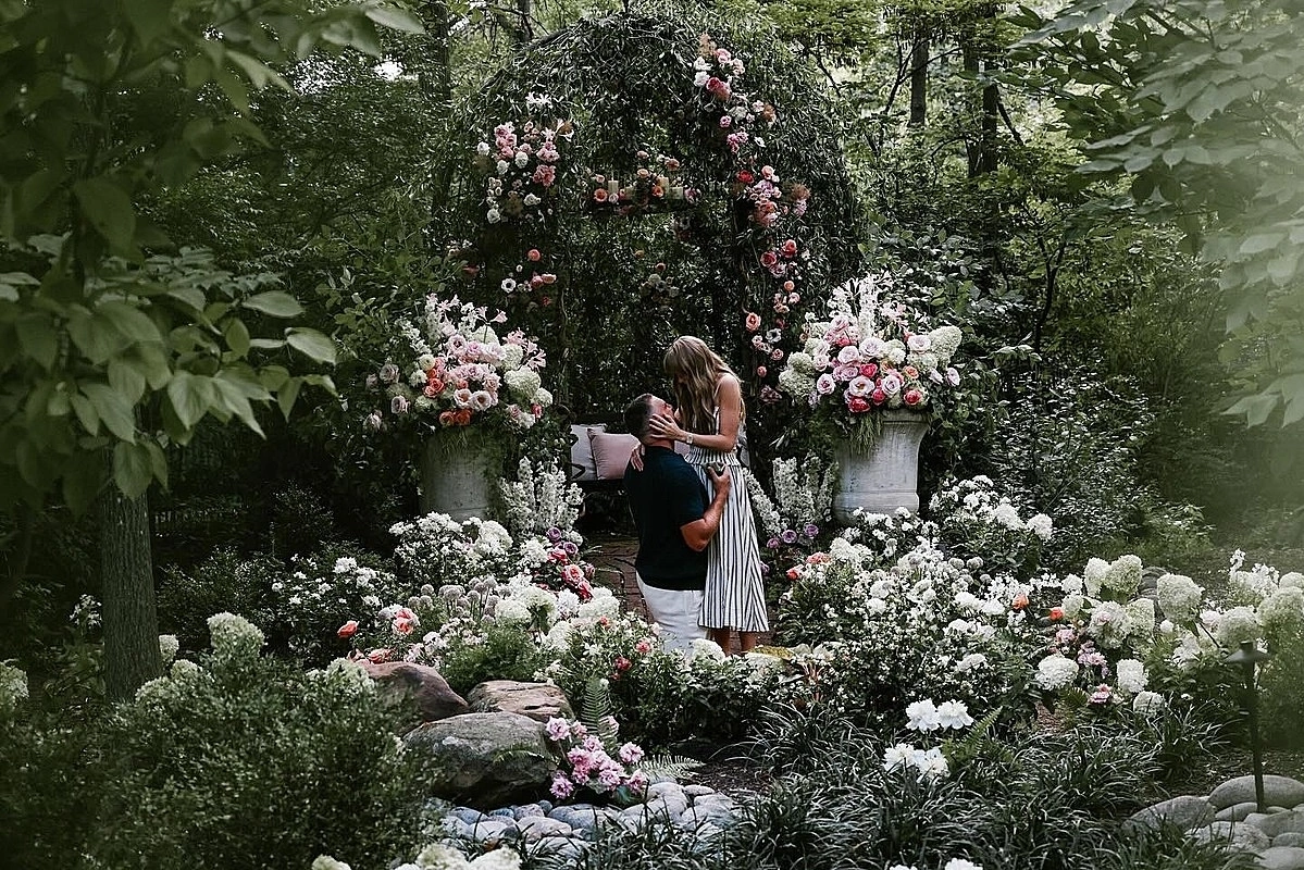 Travis Kelce: 'Tôi lâng lâng khi gọi Taylor Swift là vợ sắp cưới'