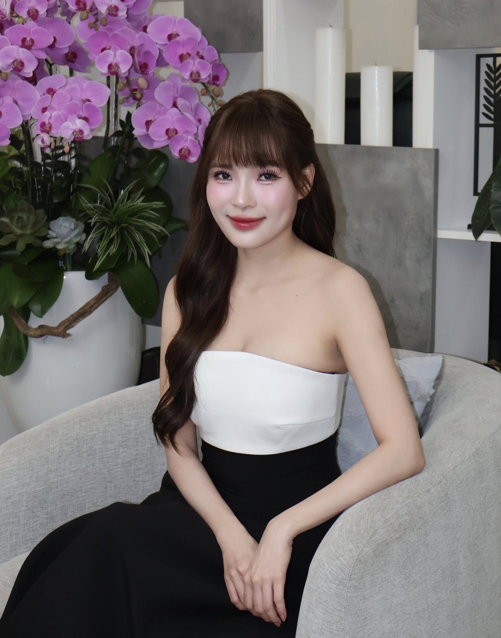 Thúy Diễm nói về nụ hôn gây bàn tán