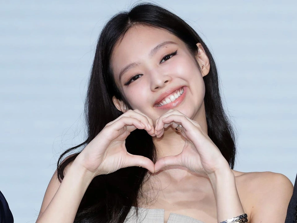 Jennie bị thay thế
