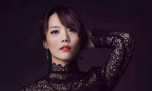 So Hyang ly hôn
