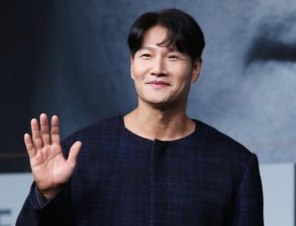 Đám cưới 'kín tiếng chưa từng thấy' của Kim Jong Kook
