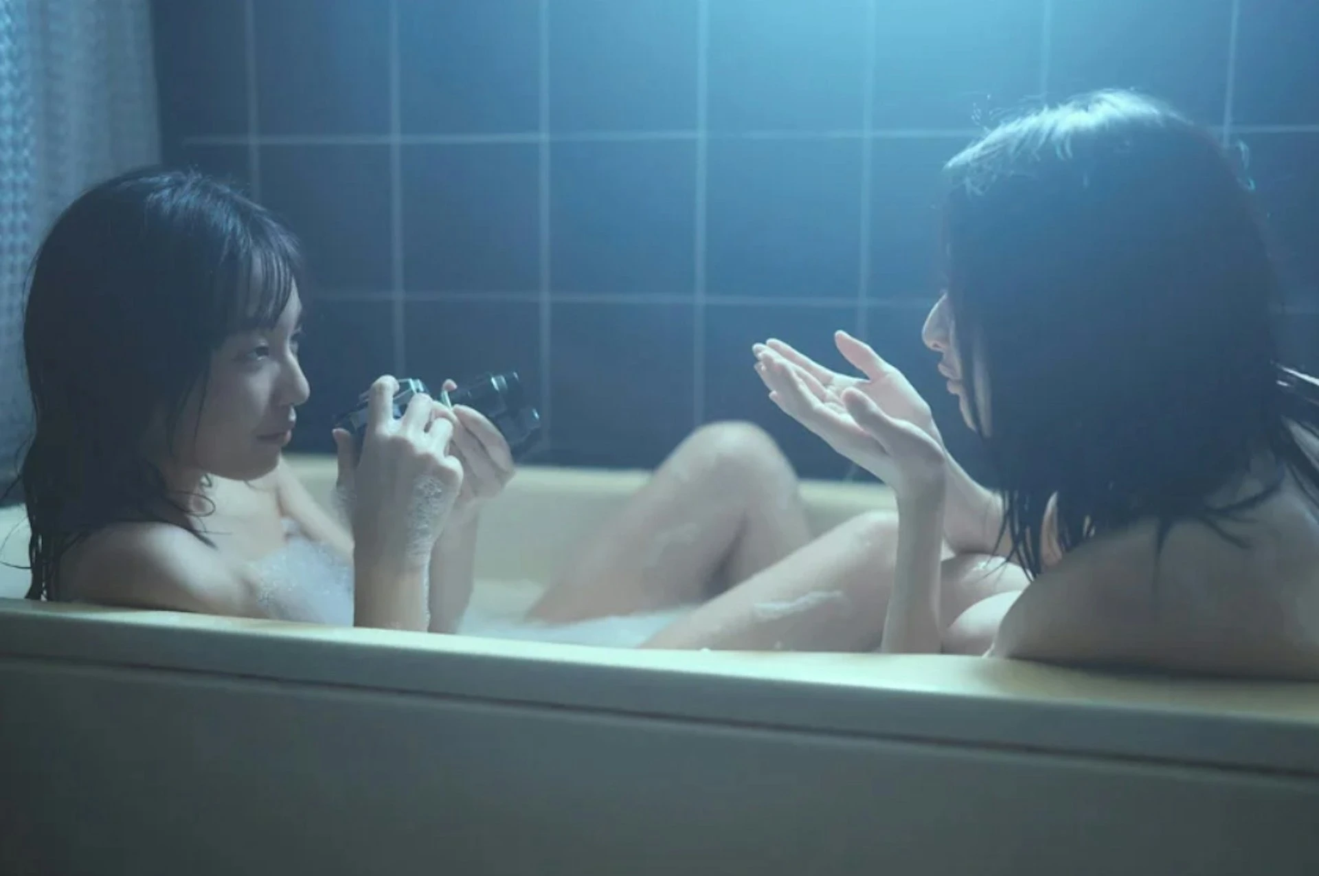 Lâm Y Thần táo bạo trở lại màn ảnh: Diễn viên "Thơ ngây" đóng phim 18+ - Ongkinh