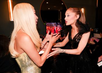 "Ariana Grande lần này mà chia tay bạn trai, thì lỗi đều tại Rosé (BLACKPINK)!"