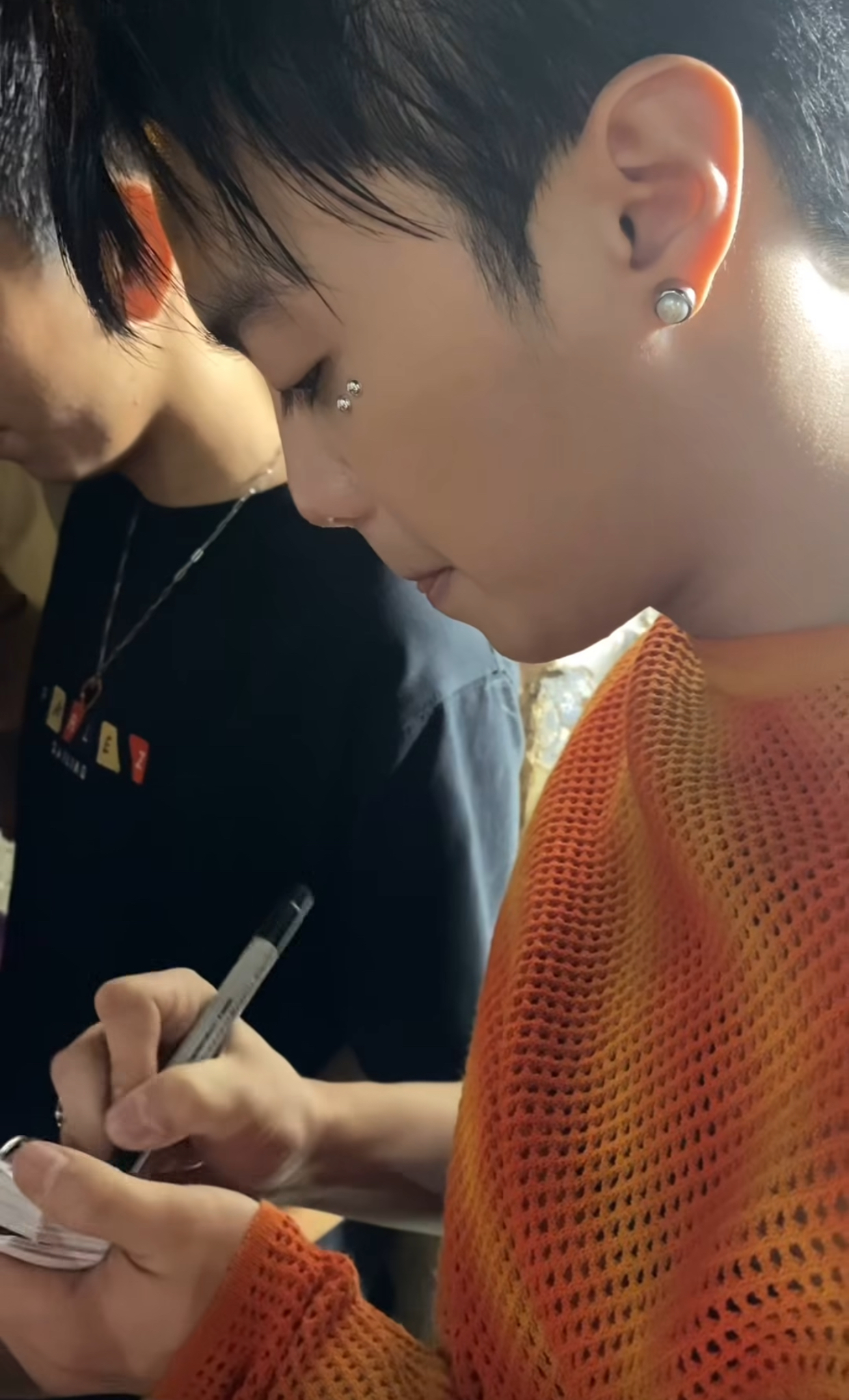 Negav lần đầu lộ diện, vẫn tham gia ghi hình Anh Trai Say Hi mùa 2 sau ồn ào