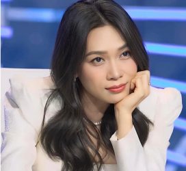 Mỹ Tâm tặng tivi cho trường học cũ