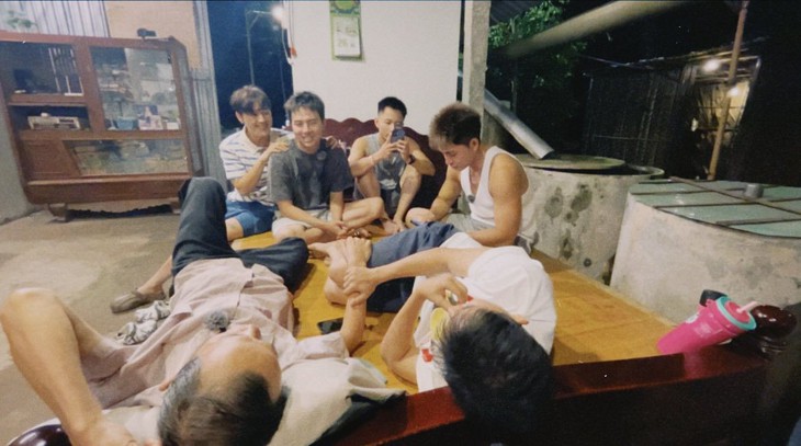 Gia đình Haha chơi game show mà cứ tưởng là người nhà