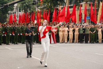 Hồ Ngọc Hà xin lỗi về việc vắng bóng tại Đại lễ 2/9