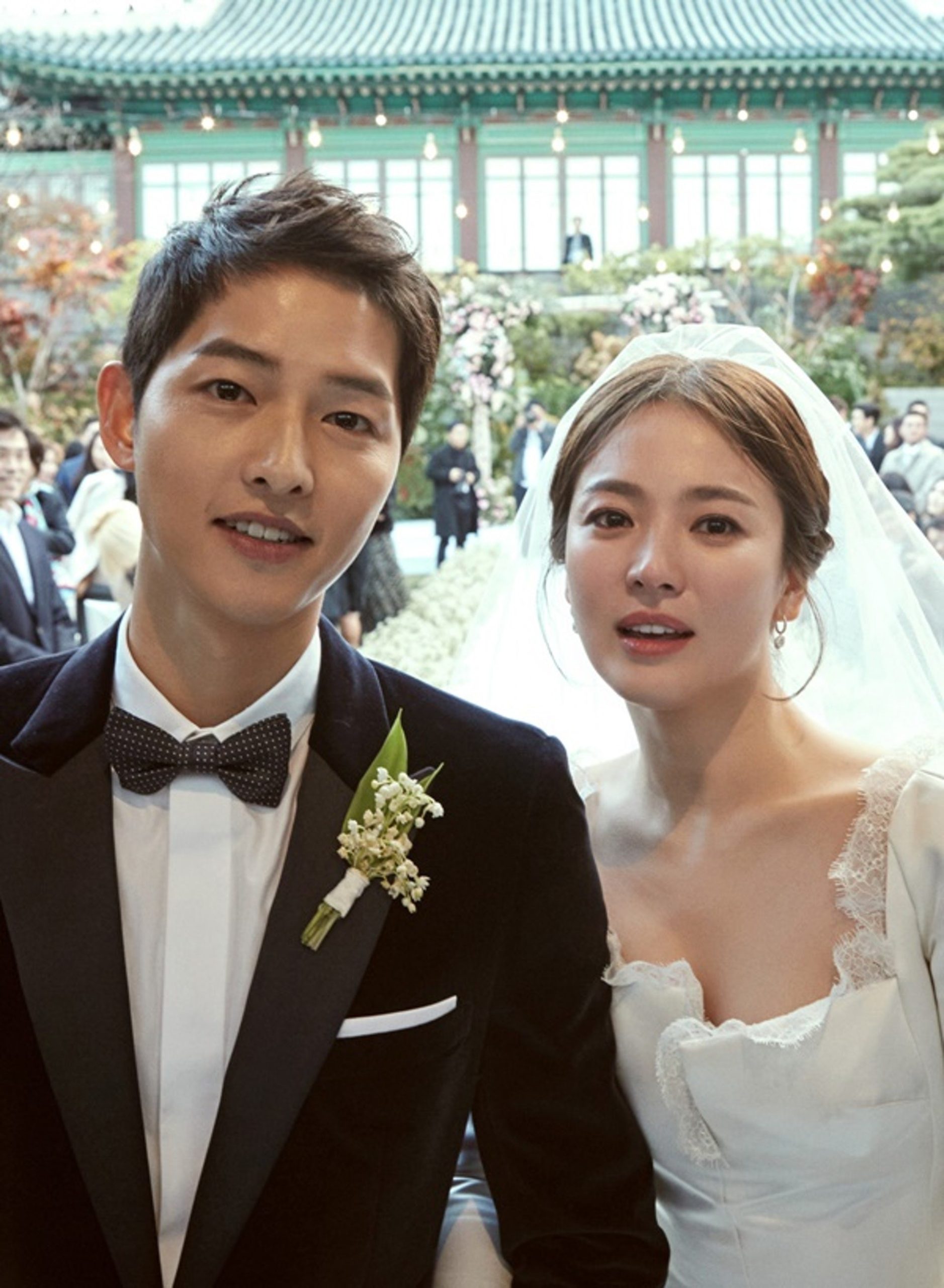 Song Joong Ki gia trưởng thế này, bảo sao Song Hye Kyo chạy vội?